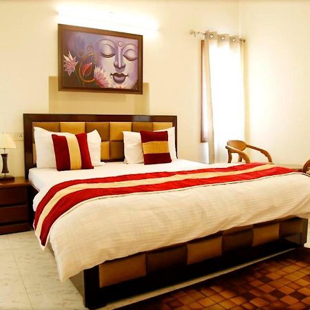 Maplewood Guest House, Neeti Bagh, New Delhiit Is A Boutiqu Guest House - Room 5 Exterior photo