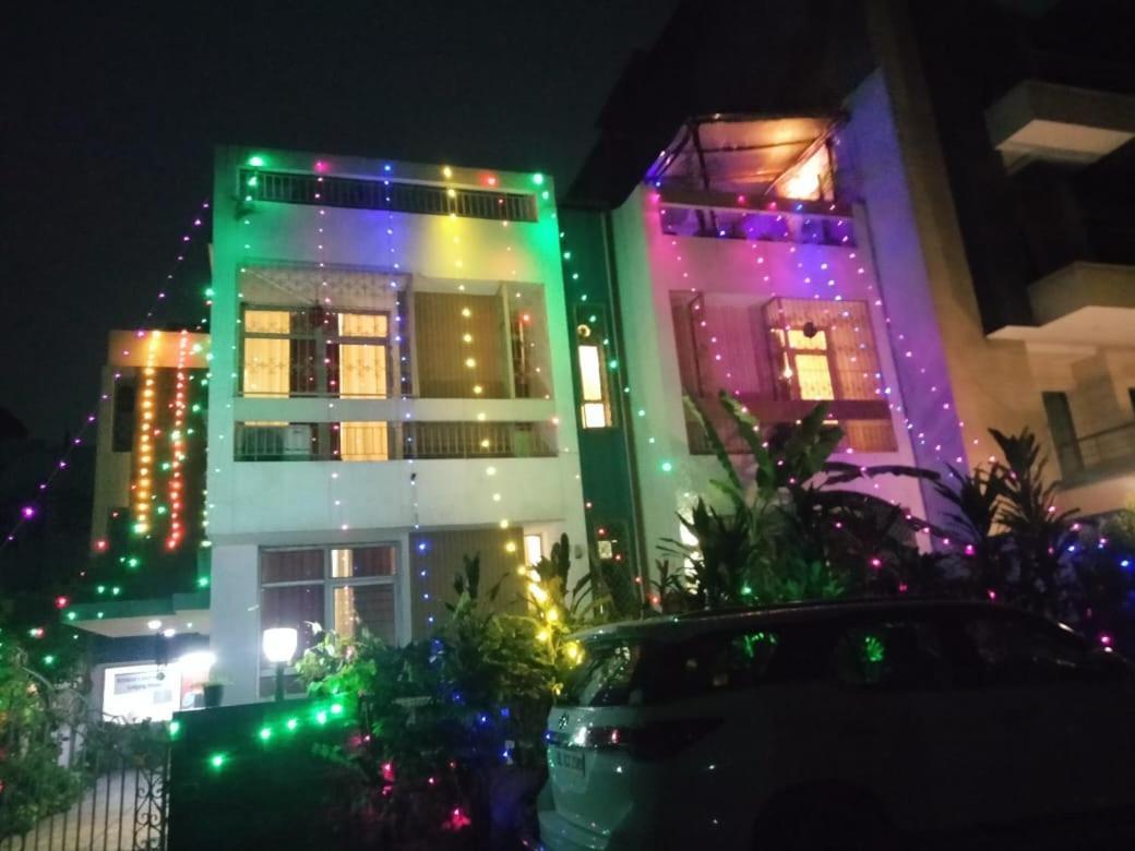 Maplewood Guest House, Neeti Bagh, New Delhiit Is A Boutiqu Guest House - Room 5 Exterior photo