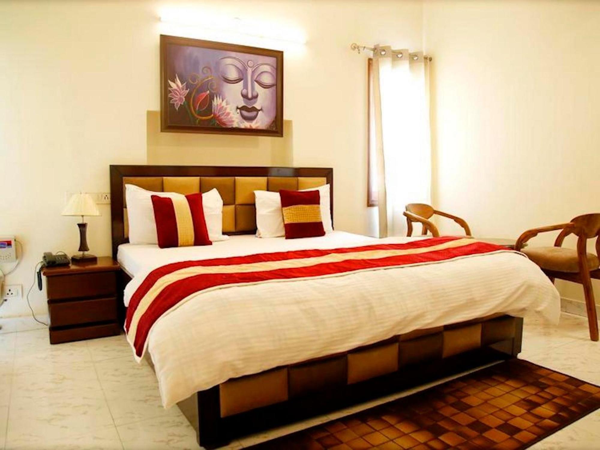 Maplewood Guest House, Neeti Bagh, New Delhiit Is A Boutiqu Guest House - Room 5 Exterior photo