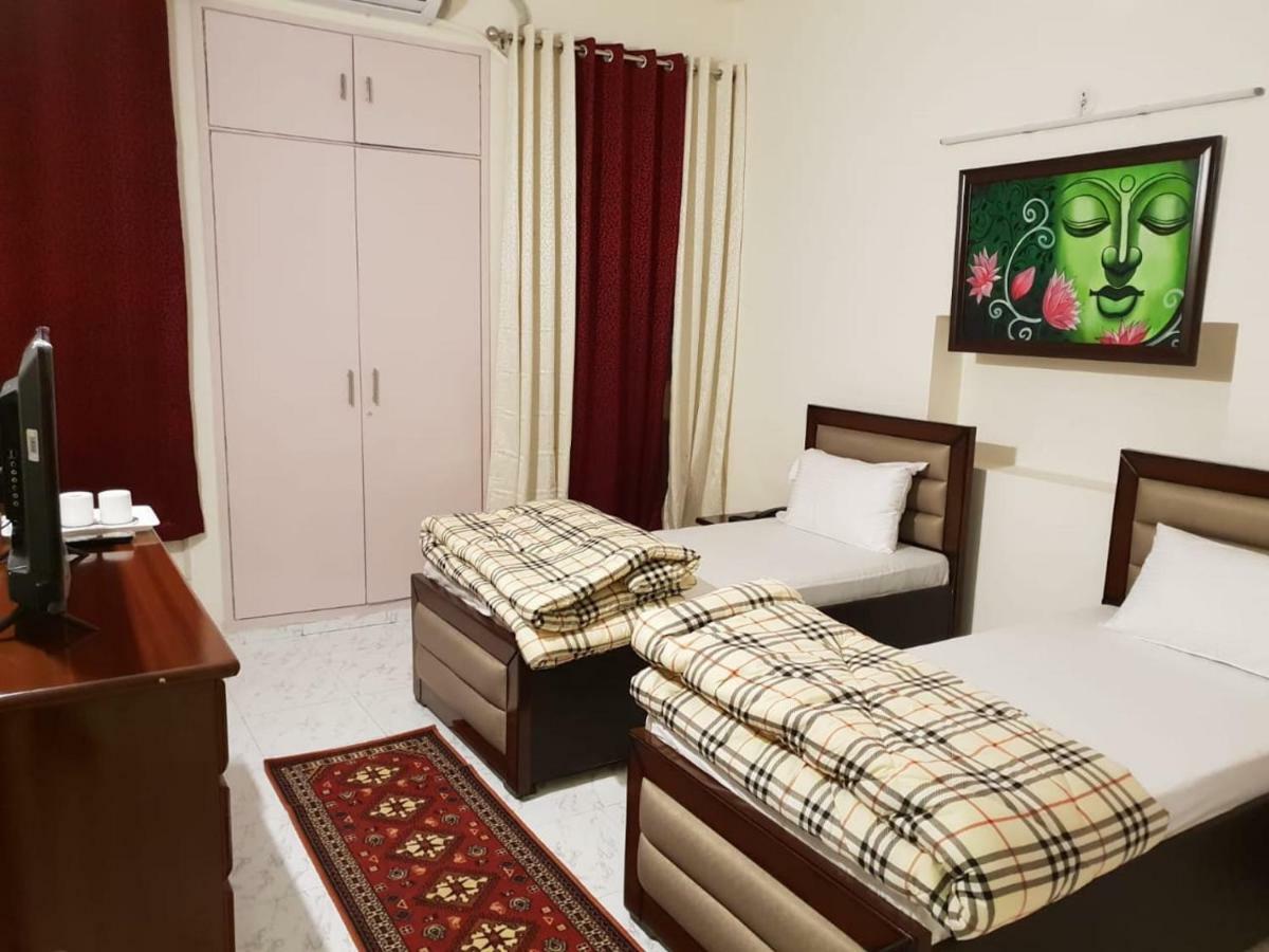 Maplewood Guest House, Neeti Bagh, New Delhiit Is A Boutiqu Guest House - Room 5 Exterior photo