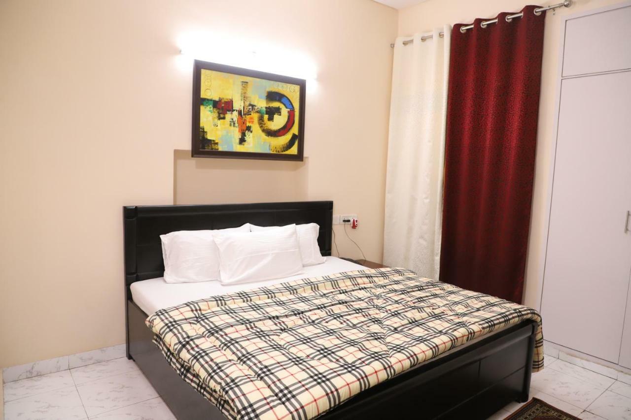 Maplewood Guest House, Neeti Bagh, New Delhiit Is A Boutiqu Guest House - Room 5 Exterior photo
