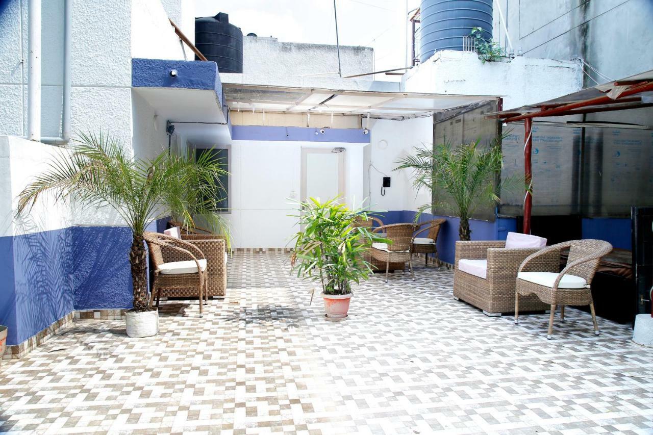 Maplewood Guest House, Neeti Bagh, New Delhiit Is A Boutiqu Guest House - Room 5 Exterior photo