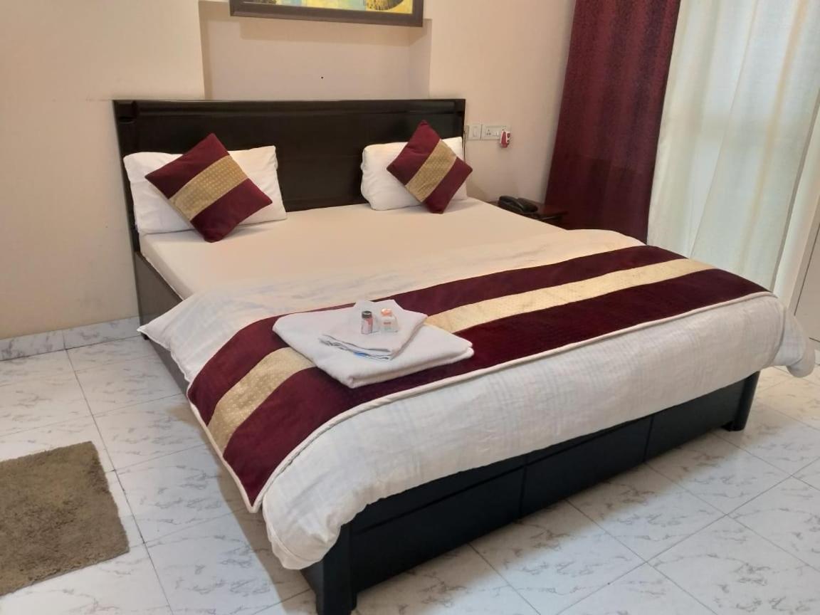 Maplewood Guest House, Neeti Bagh, New Delhiit Is A Boutiqu Guest House - Room 5 Exterior photo